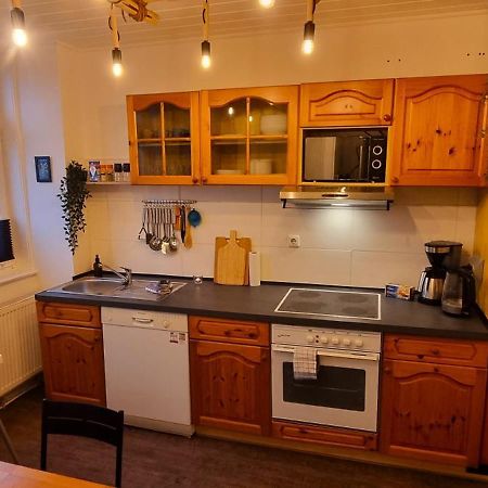 Nigella Apartment Direkt Am Hauptbahnhof Celle Fur 6 Personen Mit Kostenfreiem Parkplatz Voll Ausgestatteter Kuche Elite Standard Eksteriør billede