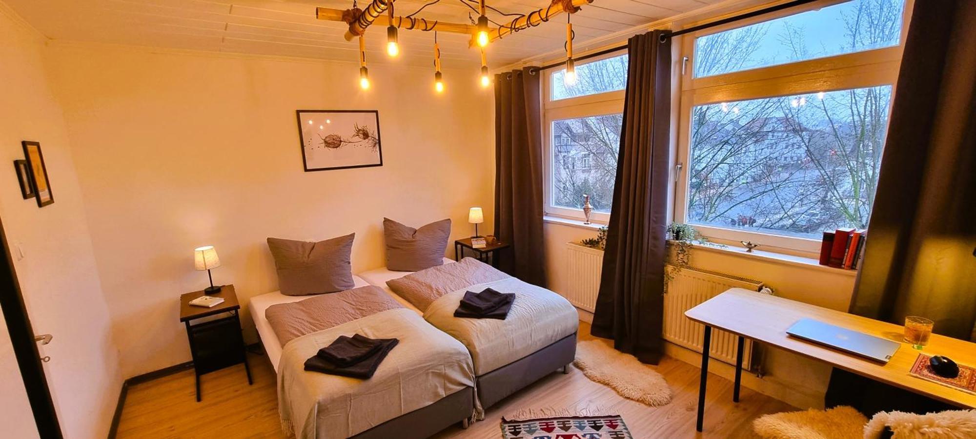 Nigella Apartment Direkt Am Hauptbahnhof Celle Fur 6 Personen Mit Kostenfreiem Parkplatz Voll Ausgestatteter Kuche Elite Standard Eksteriør billede