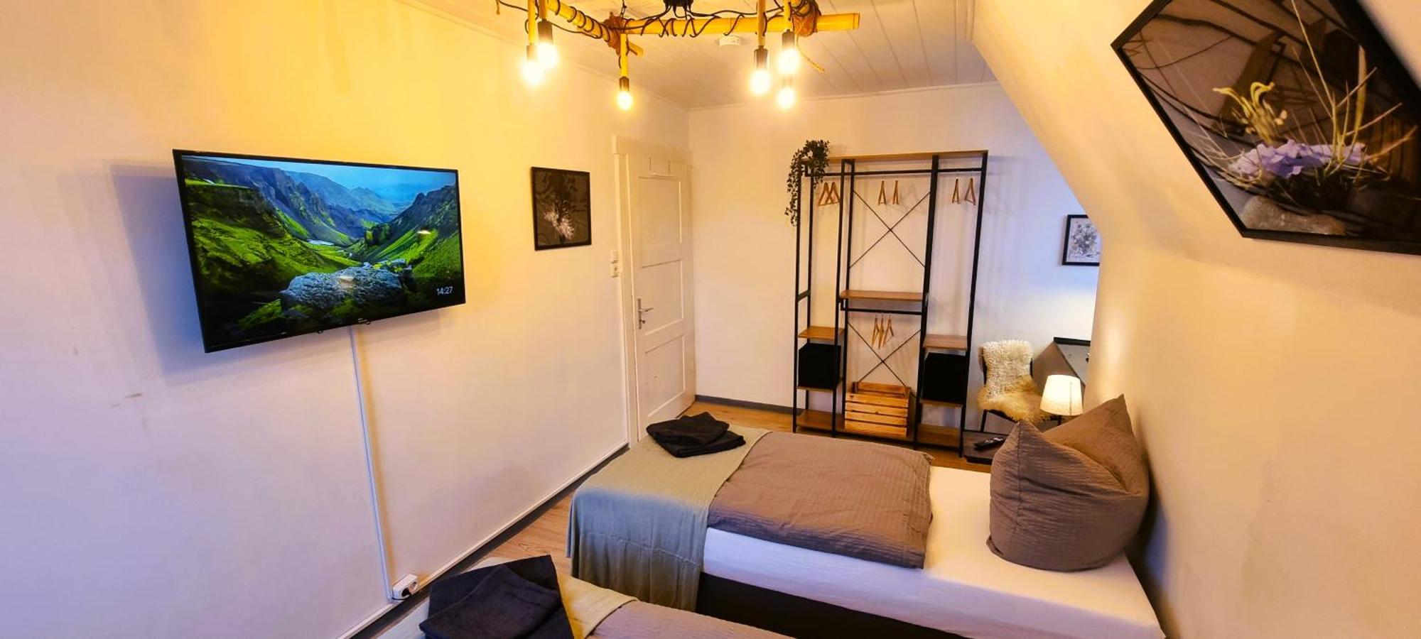 Nigella Apartment Direkt Am Hauptbahnhof Celle Fur 6 Personen Mit Kostenfreiem Parkplatz Voll Ausgestatteter Kuche Elite Standard Eksteriør billede